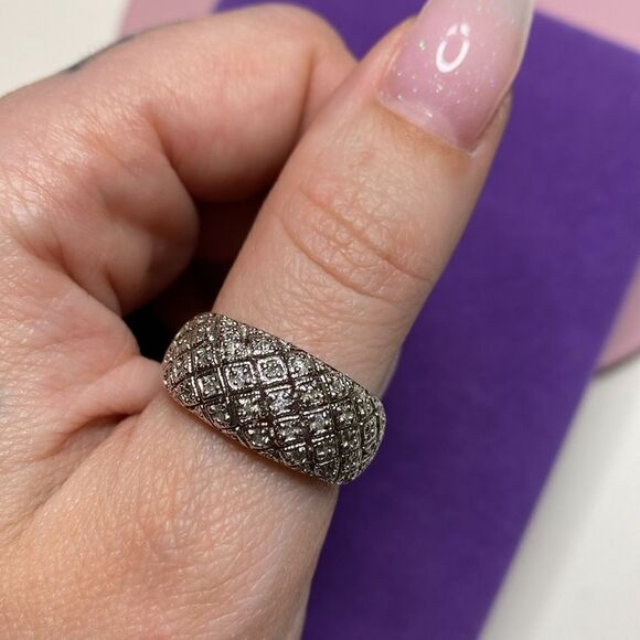 💛 Classic 925 Diamond Dome Statement Ring - Picture 5 of 7